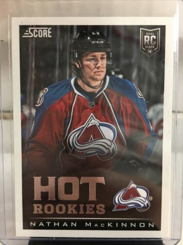 2013-14 Panini Rookie Anthology Score Update Nathan MacKinnon #686 Rookie RC - Picture 1 of 4