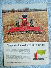 1962 AD~INTERNATIONAL HARVESTER  TRACTOR 8x11"