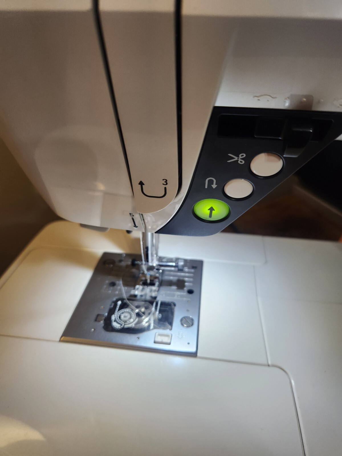 Juki Sewing Machine HZLG210 With Cover And Foot Pedal eBay