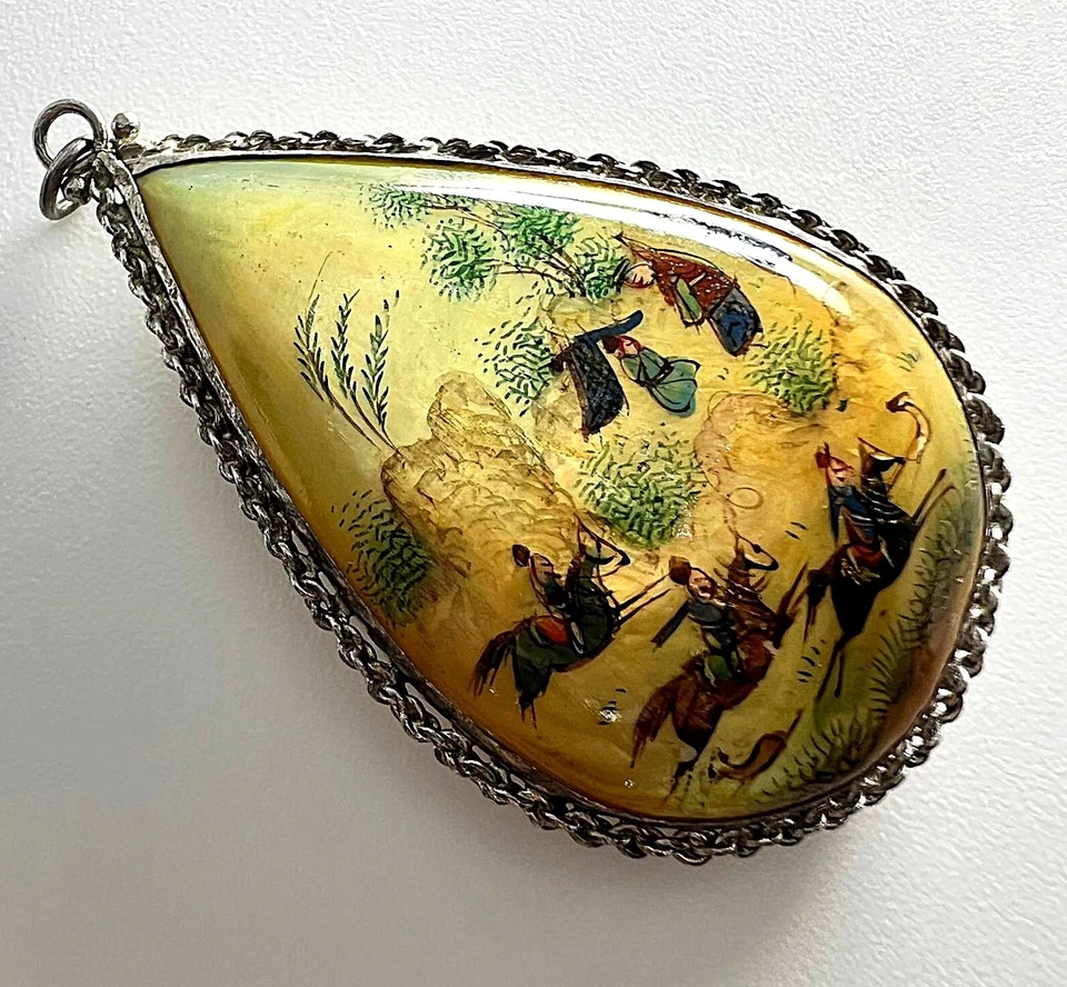 Antiker Perlmutt Anhänger Miniaturmalerei Vögel Jagdszene Handbemalt Sammler - Bild 2 von 4