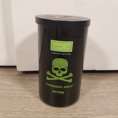 Yankee Halloween Candle Forbidden Apple 12 Oz Limited Edition Piller Jar New