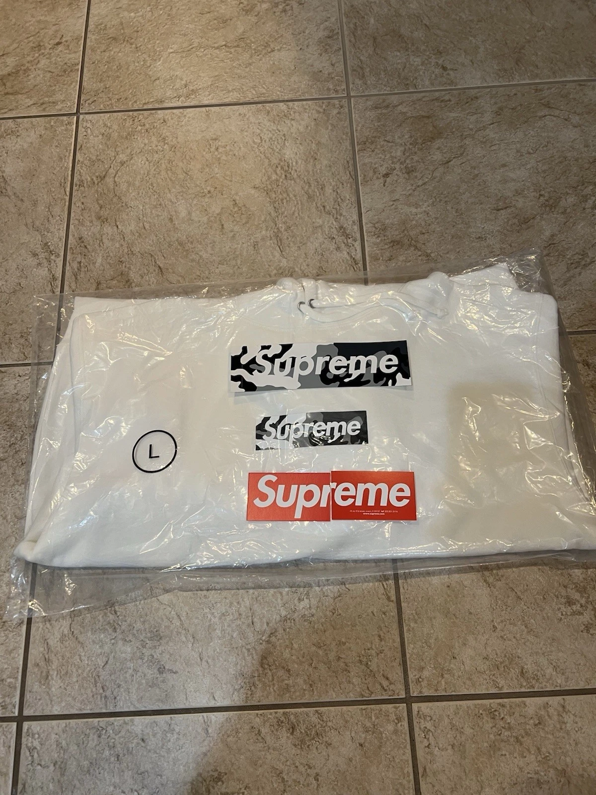 Sweat à capuche taille L Supreme Miami Exclusive Camo Box Logo EN MAIN AVEC carte autocollant