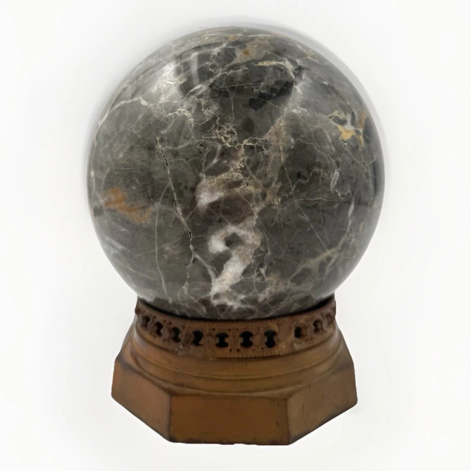 Escultura de esfera de mármol de colección sobre base de madera piedra pesada decoración minimalista Foto 2 de 4