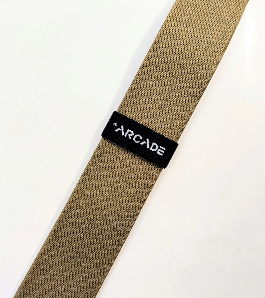 Cinturón Arcade Performance Stretch Adventure Color: Arenisca Talla Única hasta 40" Foto 3 de 4