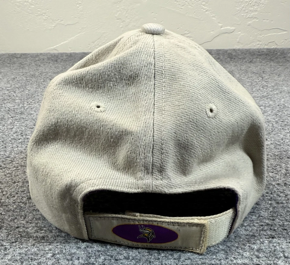 Vintage Minnesota Vikings Hat Cap Strap Back NFL Football Mens White Purple 90s - Image 3 of 4