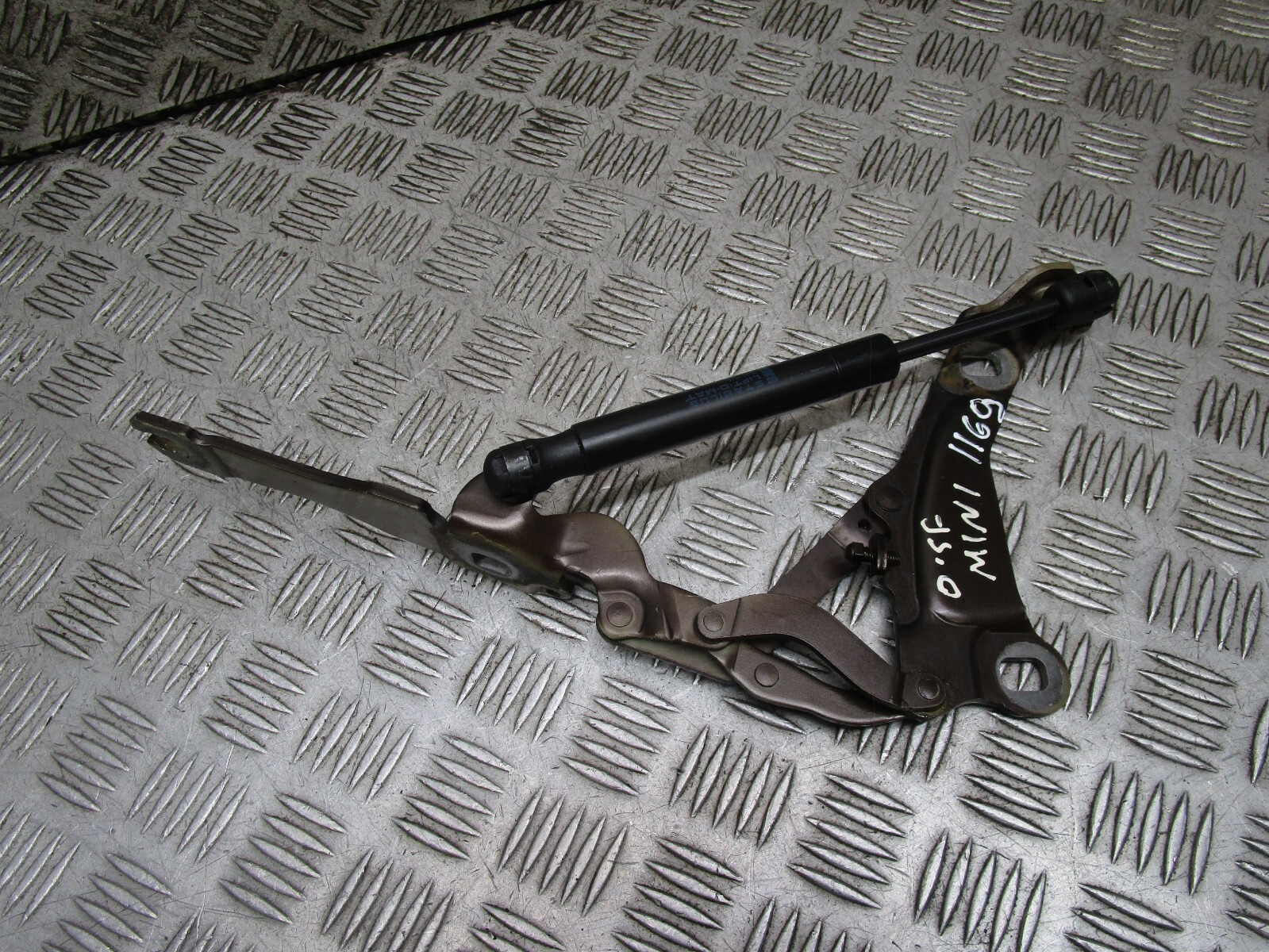 Picture 3 of 6