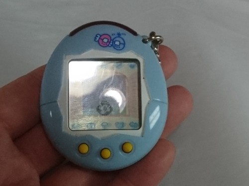 The Return of Tamagotchi Plus Light Blue BANDAI /2004 - 第 3/14 張圖片