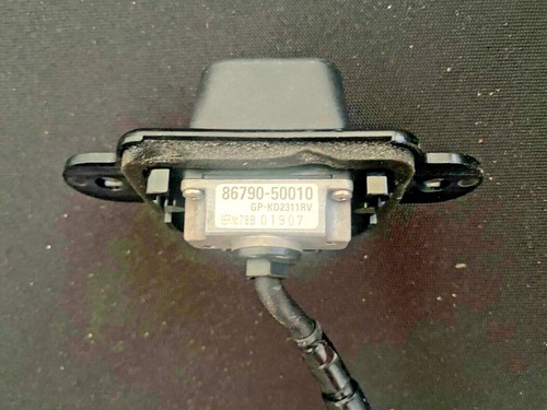 GENUINE 04 - 06 LEXUS LS 430 2004 MODEL OEM NEW CAMERA ASSY 86790-50010 - Picture 3 of 3