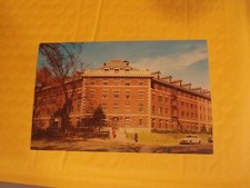 CURRIER HALL  UNIVERSITY OF IOWA IOWA CITY , IA. IOWA Post Card POSTCARD 