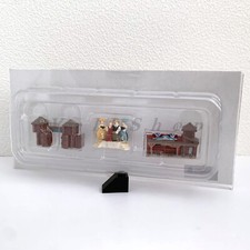 Disneyland California Frontierland SHOOTING EXPOSITION Diorama Miniature Figure