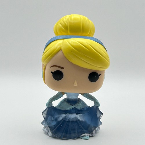Funko Pop! Disney Cinderella #222 Metallic Kleid Walmart Excl. LOSE OHNE KARTON