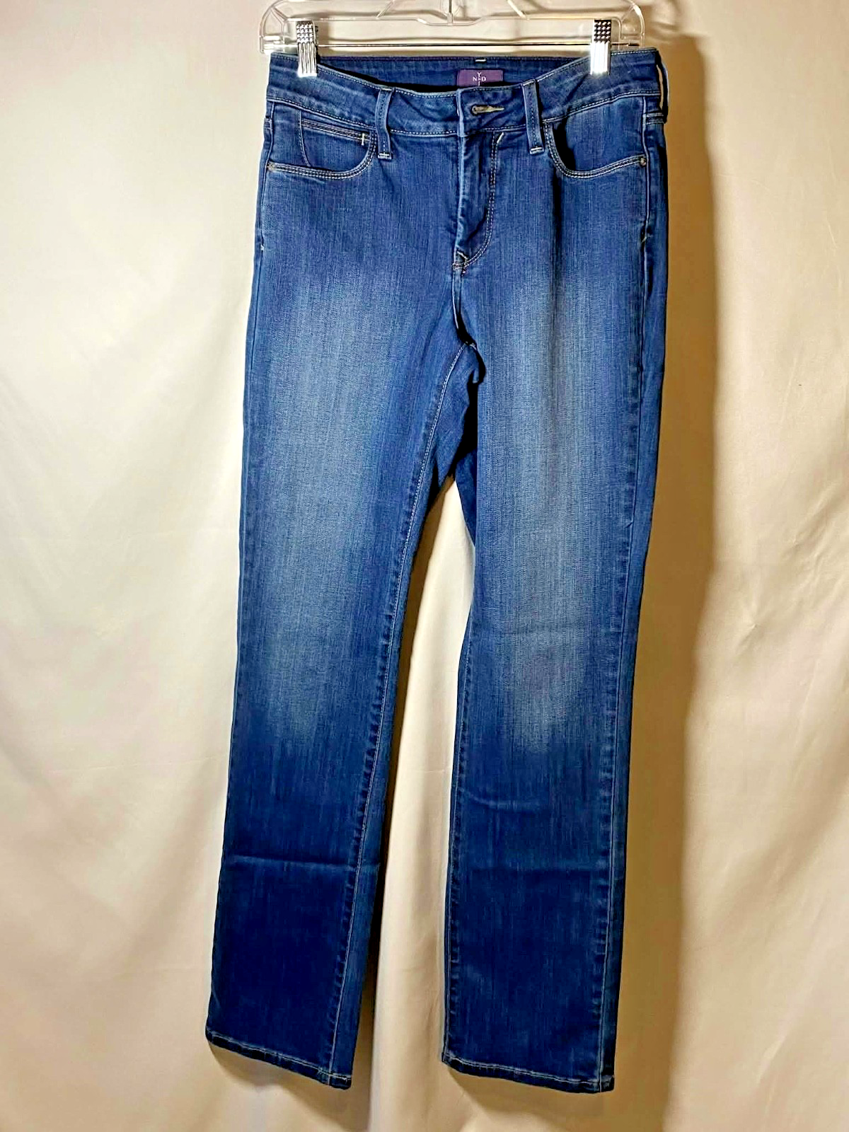 NYDJ Not Your Daughter's Jeans LIFT TUCK STRAIGHT Leg Size 4 Denim Jeans