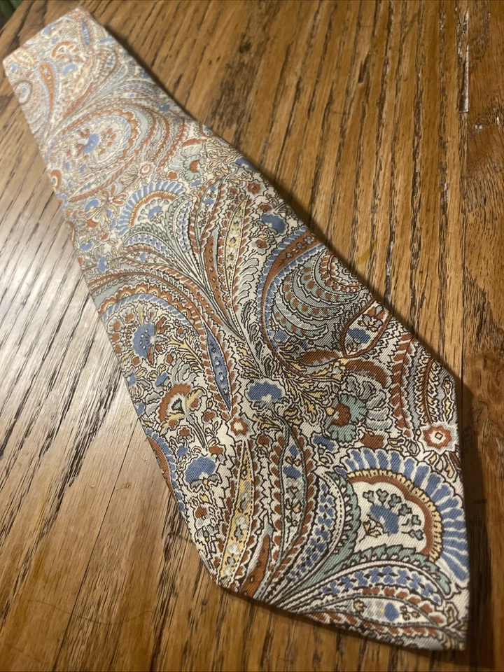 Corbata de cachemira de seda Liberty Of London usada en excelente estado para hombre EE. UU. Mafe Foto 2 de 4