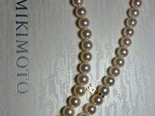 MIKIMOTO Infinity K18 Gold Perlenkette Opera