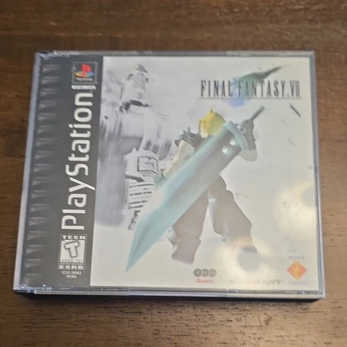 Square Soft Final Fantasy VII PlayStation 1 3 Discs Role Playing T-Teen 1997