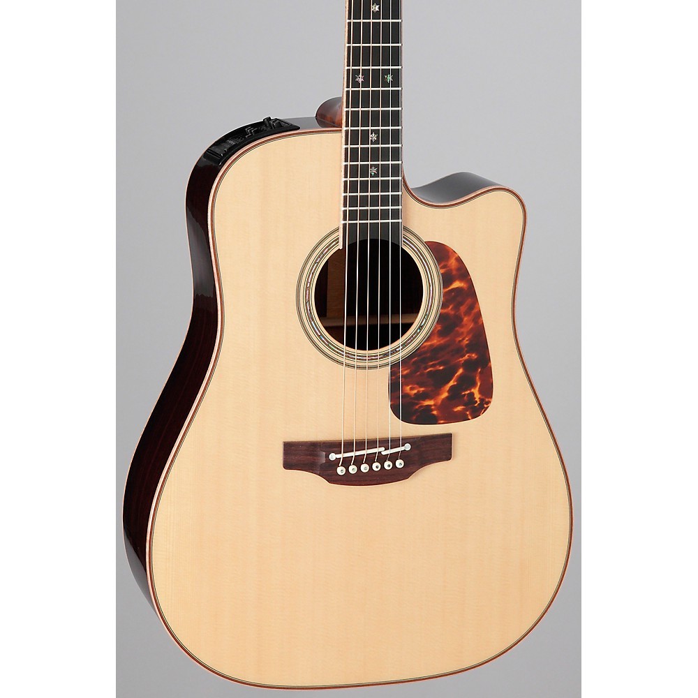 Акустико-электрическая гитара Takamine P7DC Pro серии Dreadnought Cutaway Natural