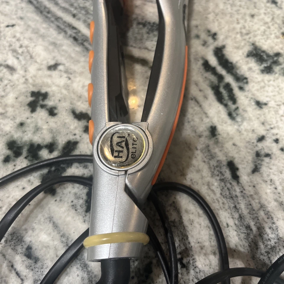 Plancha de peinado HAI Elite con pinza de cerámica digital de 2 pulgadas placa curva de turmalina Foto 3 de 4