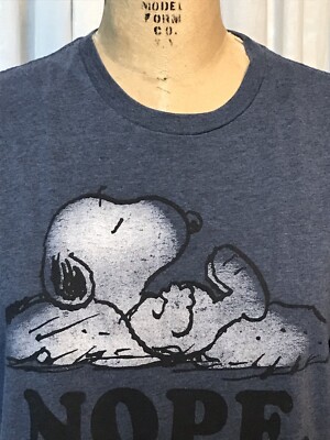 peanuts Blue t-Shirt with Snoopy Sz M Unisex pre-owned | eBay