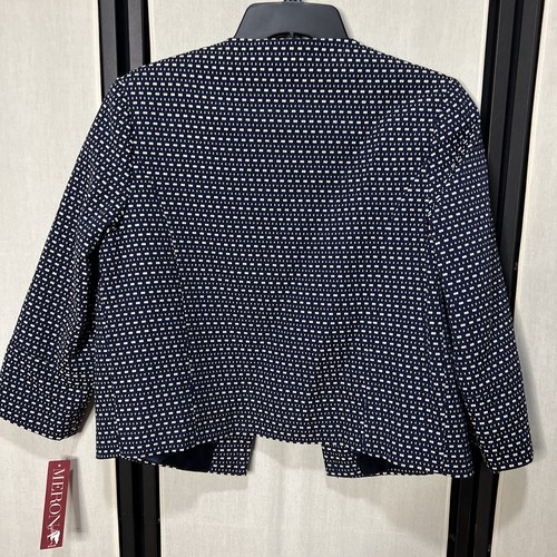 NWT Merona Navy & Beige Embroidered Open Hook & Eye Blazer Coat SZ Medium - Picture 2 of 6