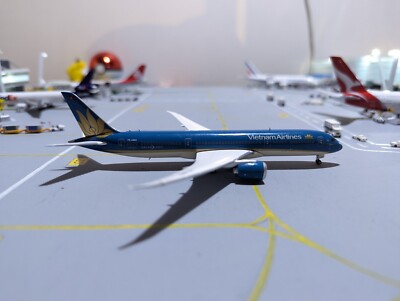 GeminiJets 1/400 完成品 Vietnam Airlines For Boeing B787-9 VN-A862