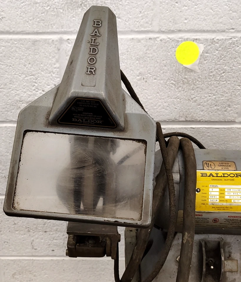 BALDOR 7" BENCH GRINDER W/EYE SHIELDS GA9  1/2 HP 3 PH  CAT NO. 7309D - Image 3 of 4