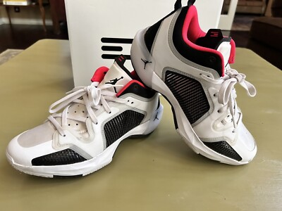 Size Air Jordan 37 Low Siren Red