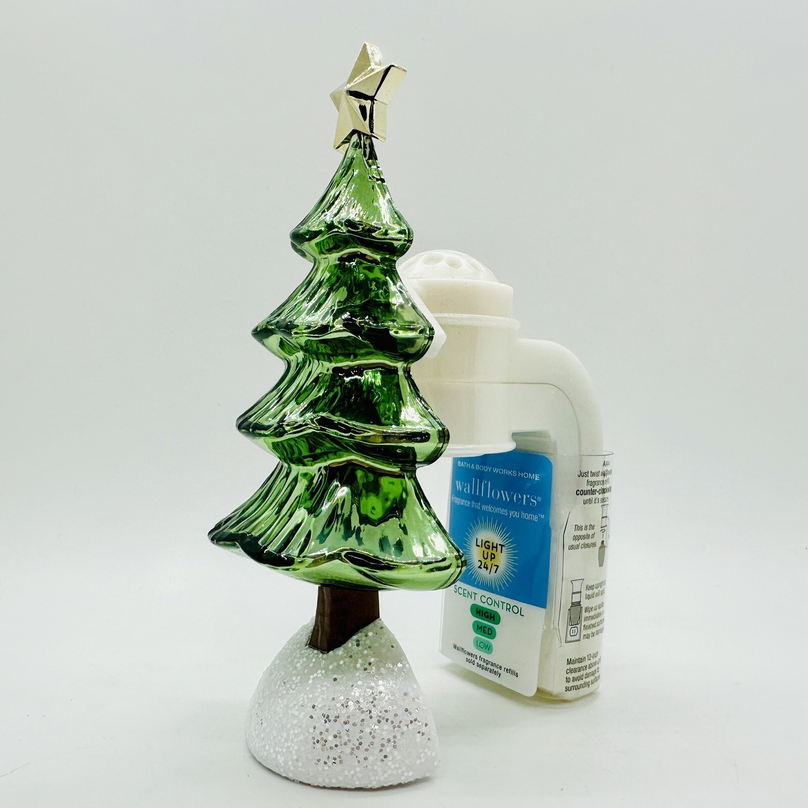 Bath & Body Works Carved CHRISTMAS TREE Wallflowers Fragrance Plug Scent Control-image