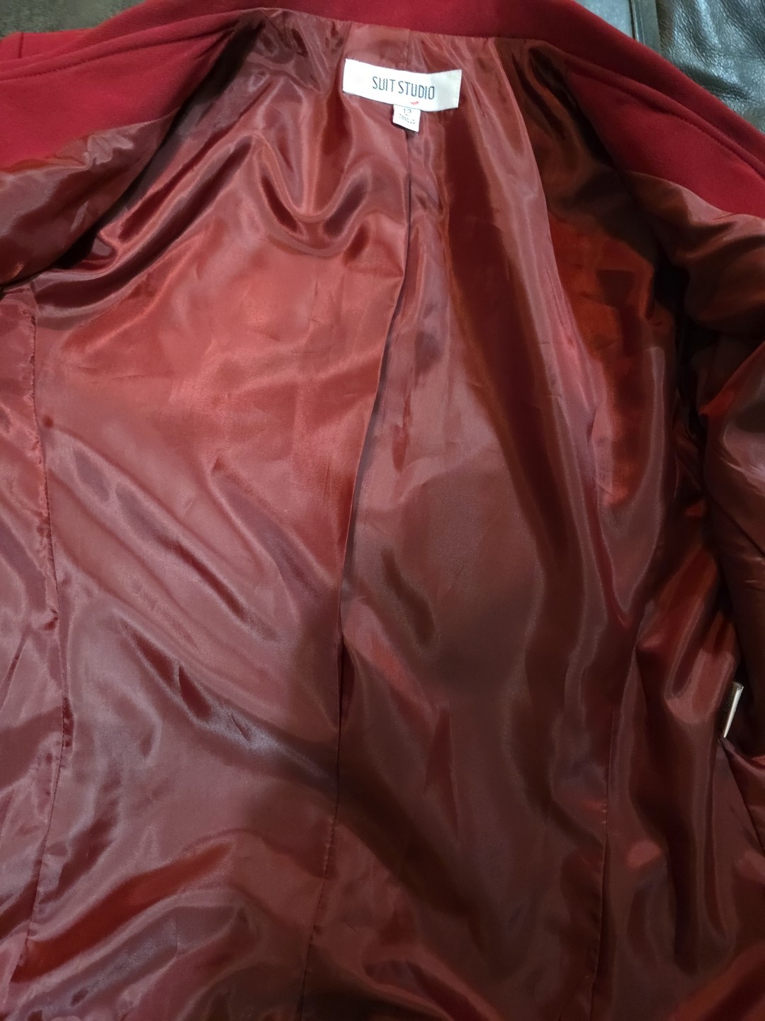 Suit Studio Women's Ruby Red 100% Polyester 1Piece Jacket Suit Size 12 