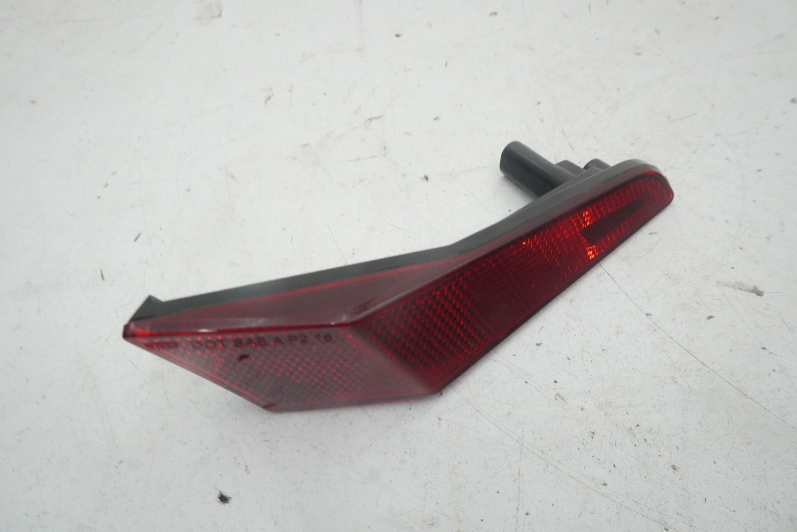 McLaren 720S Rear Left Side marker light Red P/N 14AC766CP