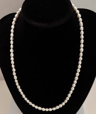 Vintage Faux Pearl Necklace 16 Single Strand Cream Beads Classic Choker