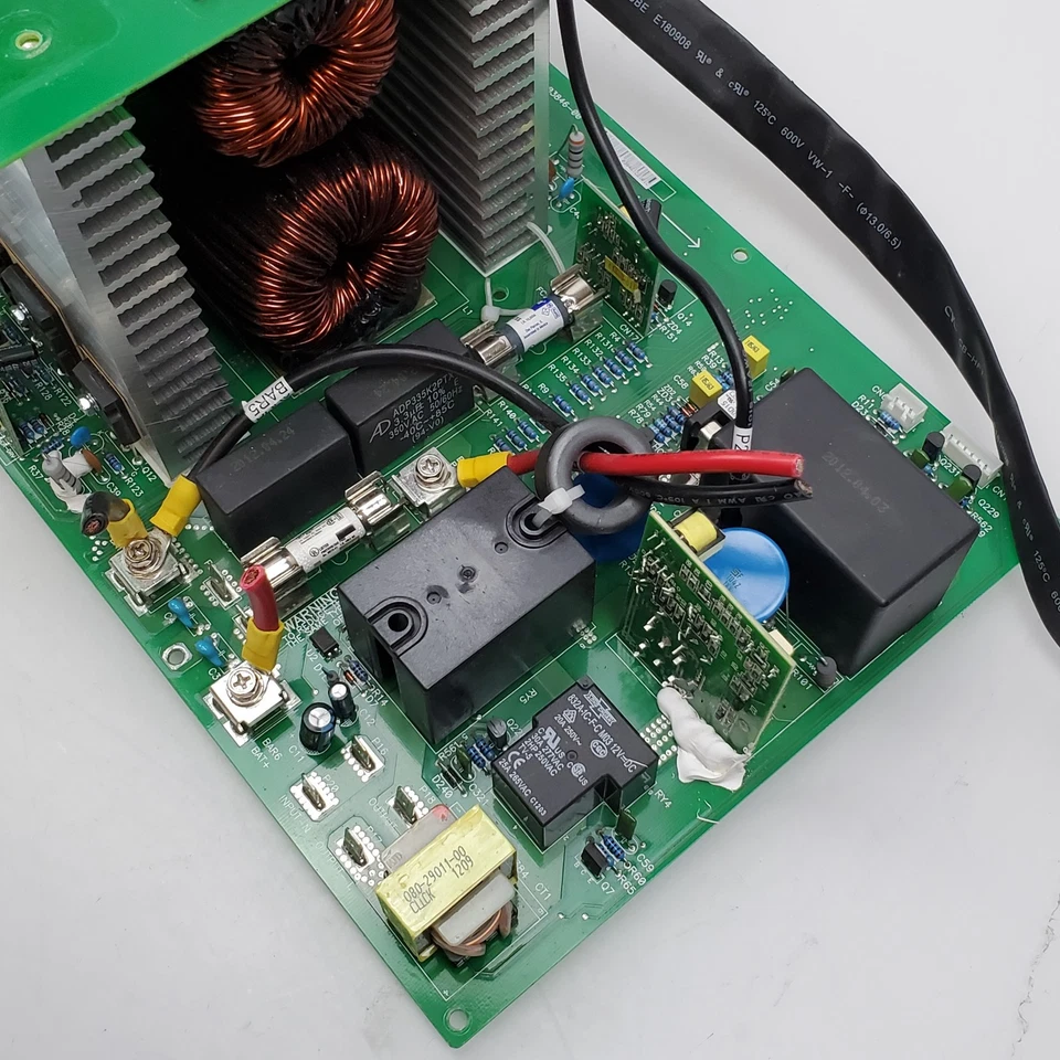 DELL K804N Rack UPS Main Board 3750W 5000VA 7100384601P 038461C2101C - Image 3 of 4