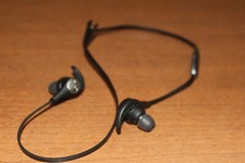 GENUINE  JAYBIRD X3 IN-EAR WIRELESS SWEAR-PROOF BLUETOOTH SPORTS HEADPHONES