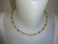 Collier kurze Halskette gelb grau aus Glaswürfel ca 4mm, Etsy Handarbeit