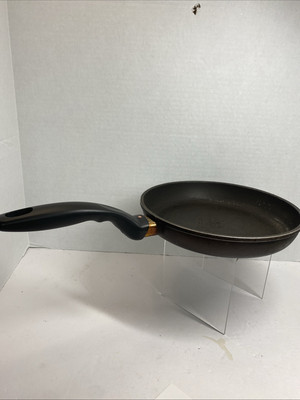 Swiss Diamond Frying Pan 9.5 Inch Nonstick Skillet