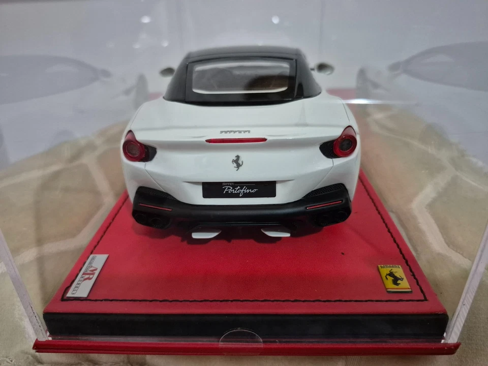 MR 1/18 FERRARI PORTOFINO BIANCO AVUS WITH NERO DS ROOF 20/49 FE023F NO BBR NEW - Immagine 4 di 4