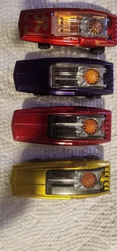 Hot Wheels Redlines 1969 Whip Creamer Purple/Rose/Antifreeze