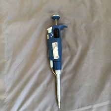 VWR 0.5-10ul  Pipette