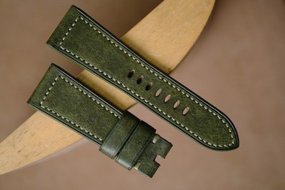Handmade Green leather watch strap band size 27/22 (any size 22 24 26 27)