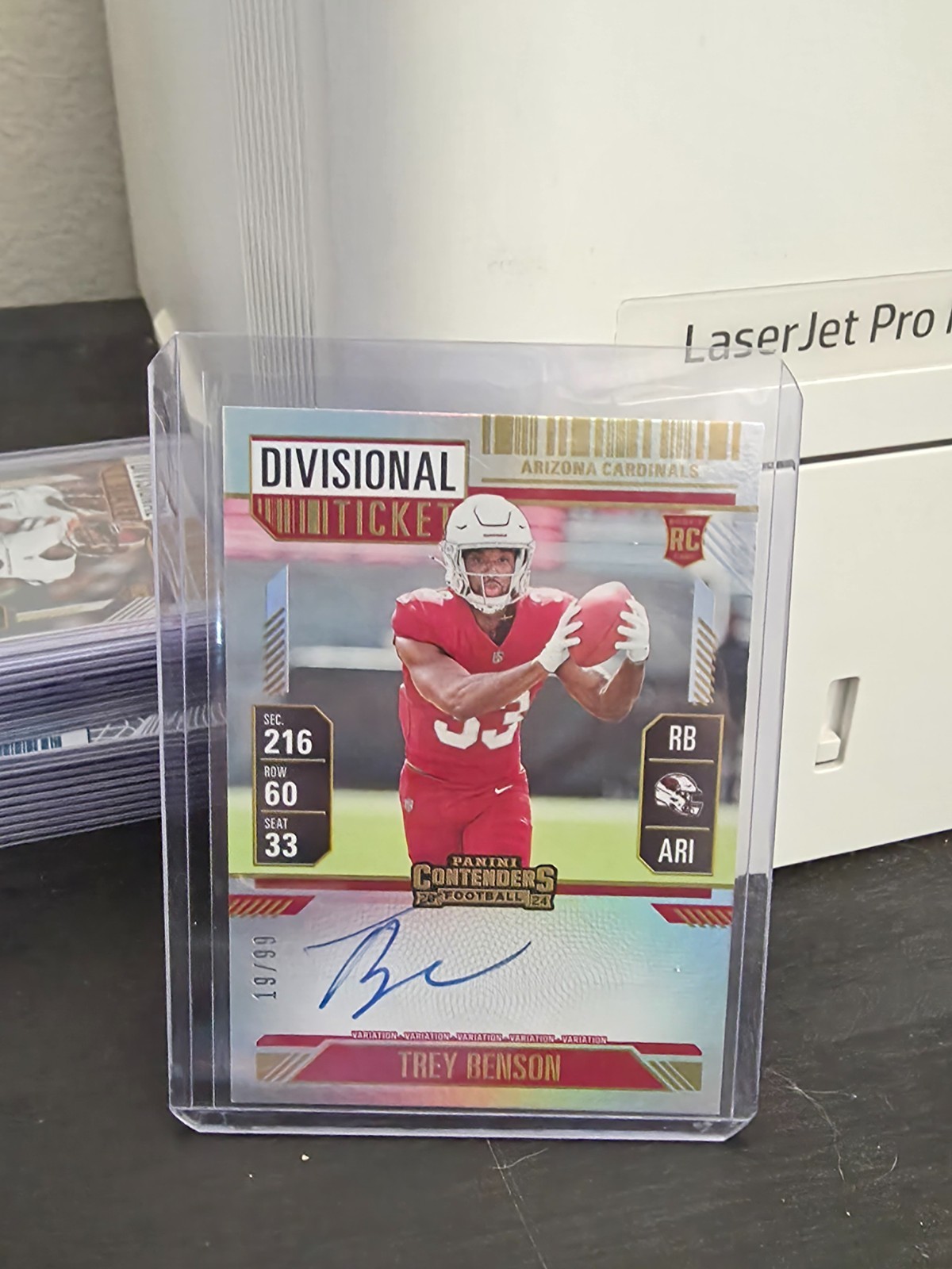 2024 Contenders Trey Benson RC Rookie #119 Divisional Ticket ON-CARD AUTO /99