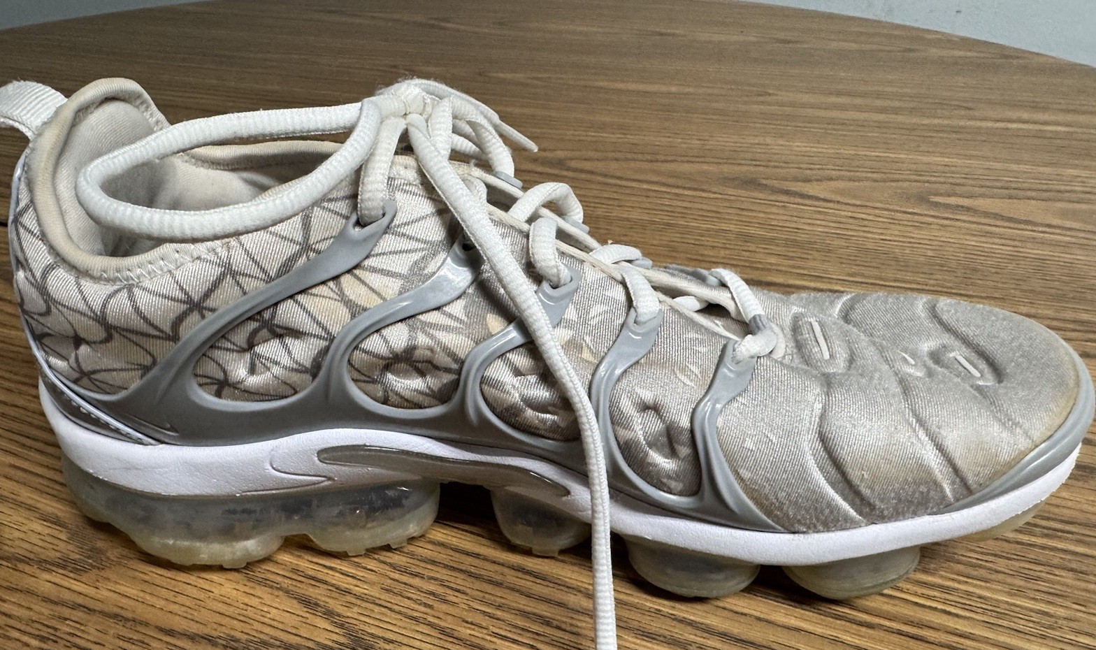 Nike Air Vapor Max Air Plus Sneakers Shoes Mens 9 Silver White thumbnail 7