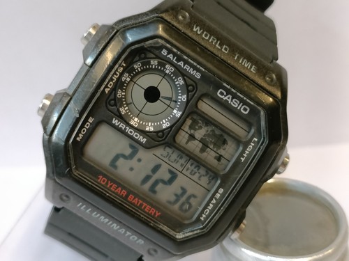 CASIO ILUMINADOR DIGITAL CUARZO AE-1200WH CHINA HOMBRE ESTADO DE FUNCIONAMIENTO - Imagen 7 de 22
