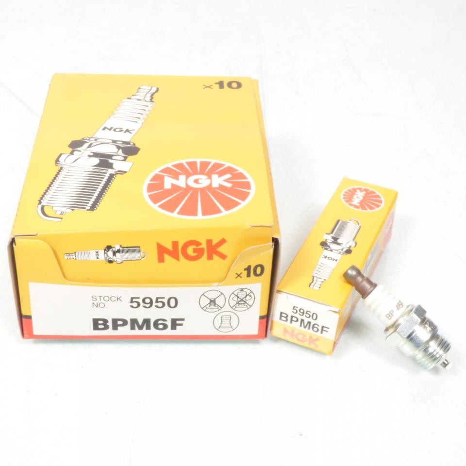 Bougie NGK BPM6F à étincelle stable pour optimiser la combustion auto