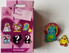 Disney Pixar Pals Valentine's Day Mystery Pin Ducky and BunnyOpens in a new wind