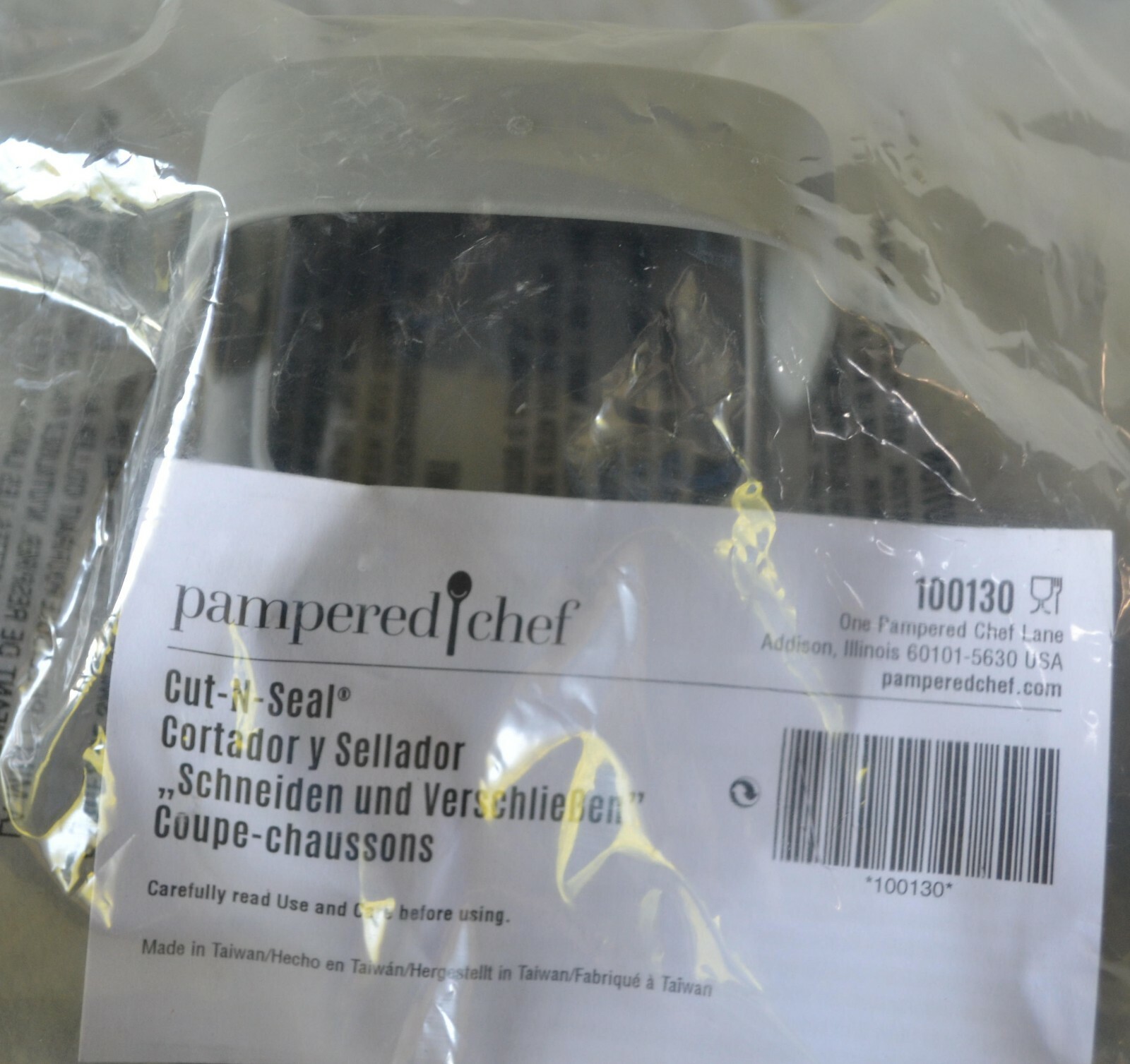 Pampered Chef Nylon CUT'nSEAL® Square Crustless Sandwiches Pocket Pie