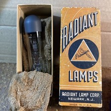 Vintage 1944 Radiant Lamp Corp. Projector Bulb 500W 120V T10 NEW OB