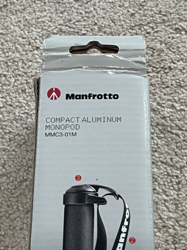 Manfrotto MMC3-01M Compact Aluminum 35mm Digital Camera Monopod - Picture 12 of 17