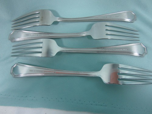 International Stainless Carleigh Dinner Forks Set of 4 0ver 8 ins China New - Picture 2 of 4