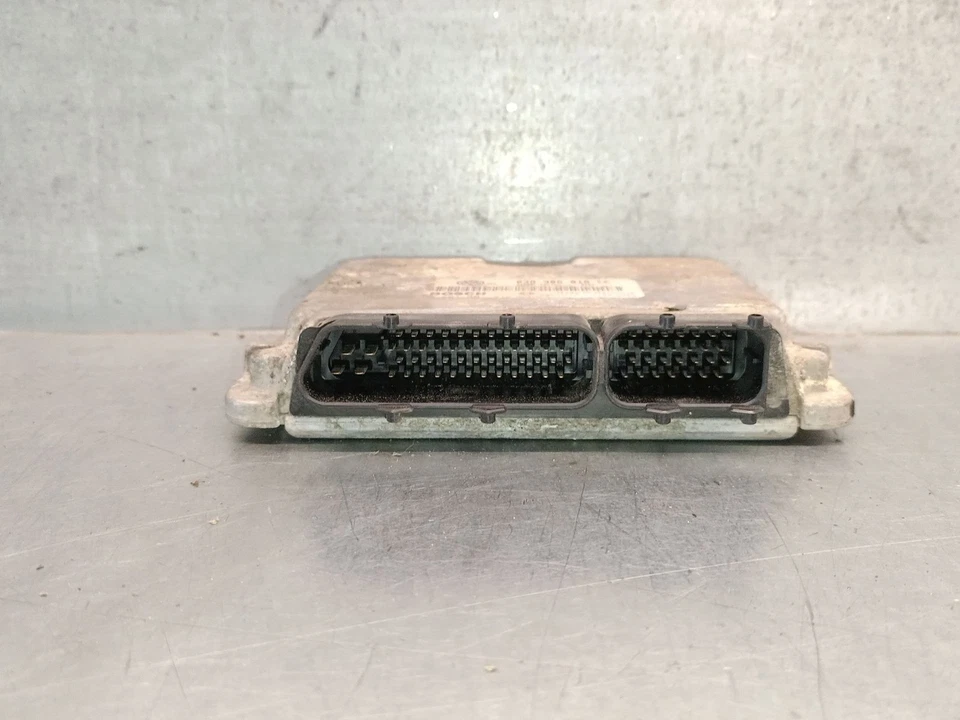 038906018EE CENTRALINA MOTORE / 0281001916 BOSCH / 5579220 PER SEAT IBIZA II 6K - Immagine 2 di 4