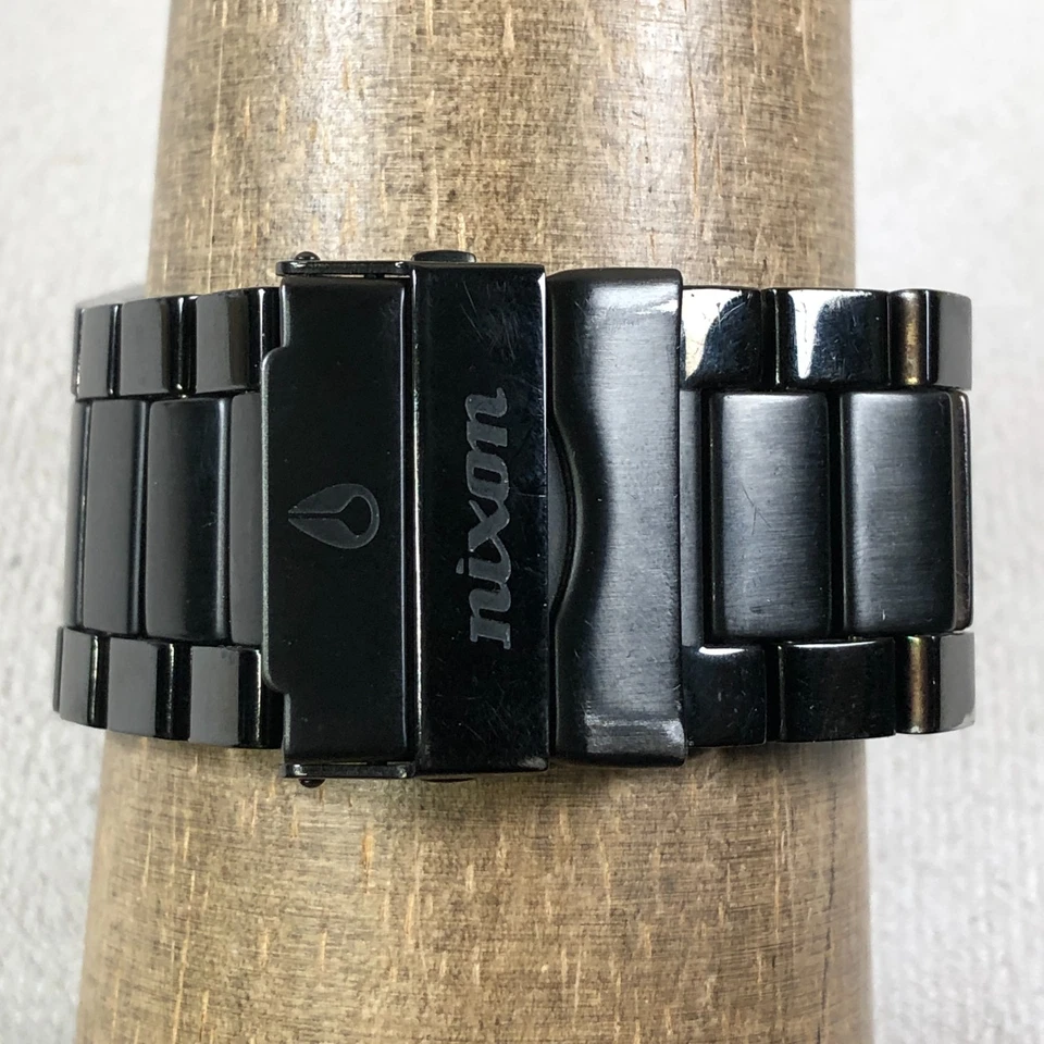 Reloj Nixon The Banks Hombre Todo Negro Pulsera Cuarzo Analógico 40mm 6 3/4" Foto 4 de 4