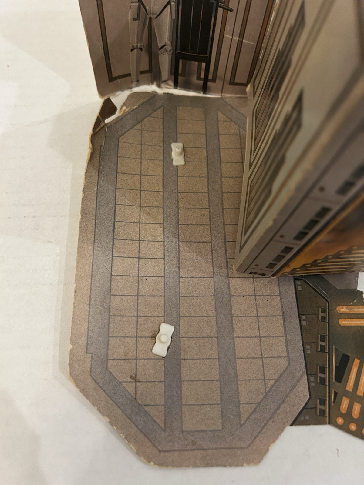 STAR WARS CLOUD CITY PLAYSET BACKDROP W FOOT PEGS & FIGS KENNER VINTAGE 1980 ESB